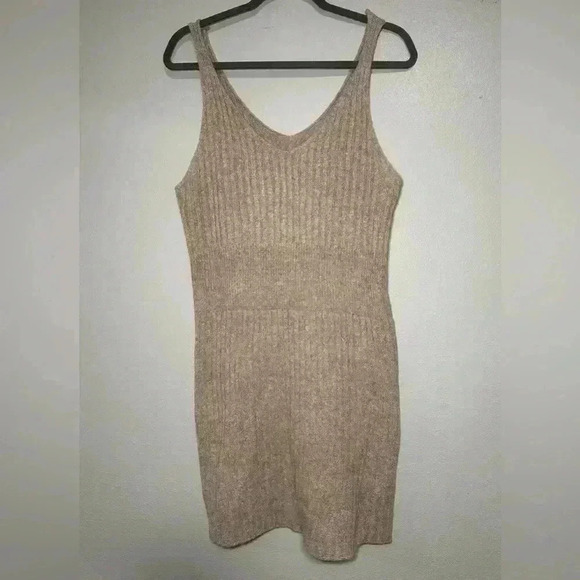Womens Knit Ribbed V Neck Sleeveless Bodycon Mini Dress Beige - Picture 4 of 4